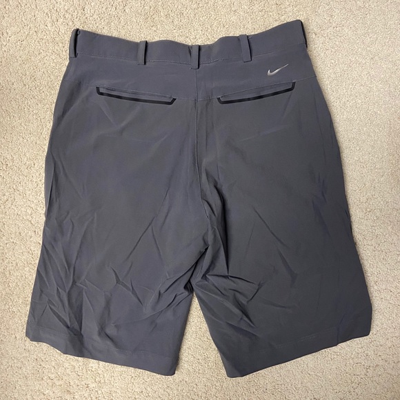 Men’s Nike Shorts size 34 - Picture 1 of 4